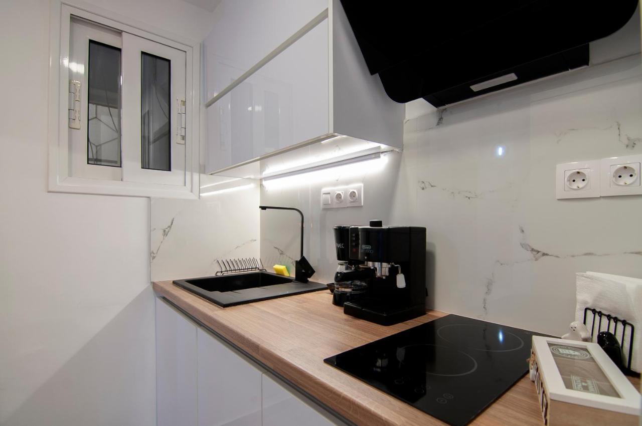 Cozy Modern Studiο _ Near The Center Of *